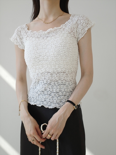 �yNEW�zflower lace 2way shoulder top / ivory