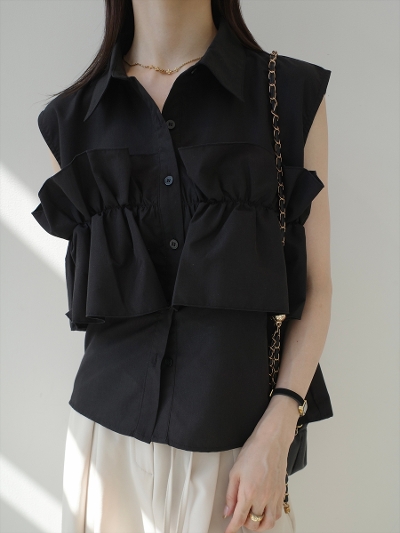 �yNEW�zfront frill shirt top / black