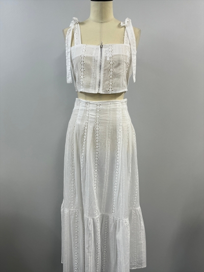 �ySAMPLE�zEyelet Bustier & Skirt Set