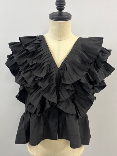 �ySAMPLE�zTiered Ruffle Sleeve Blouse