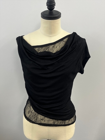 �ySAMPLE�zLace Layered Drape Top